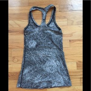 🔸 Lululemon Racerback Tank 🔸 size 4